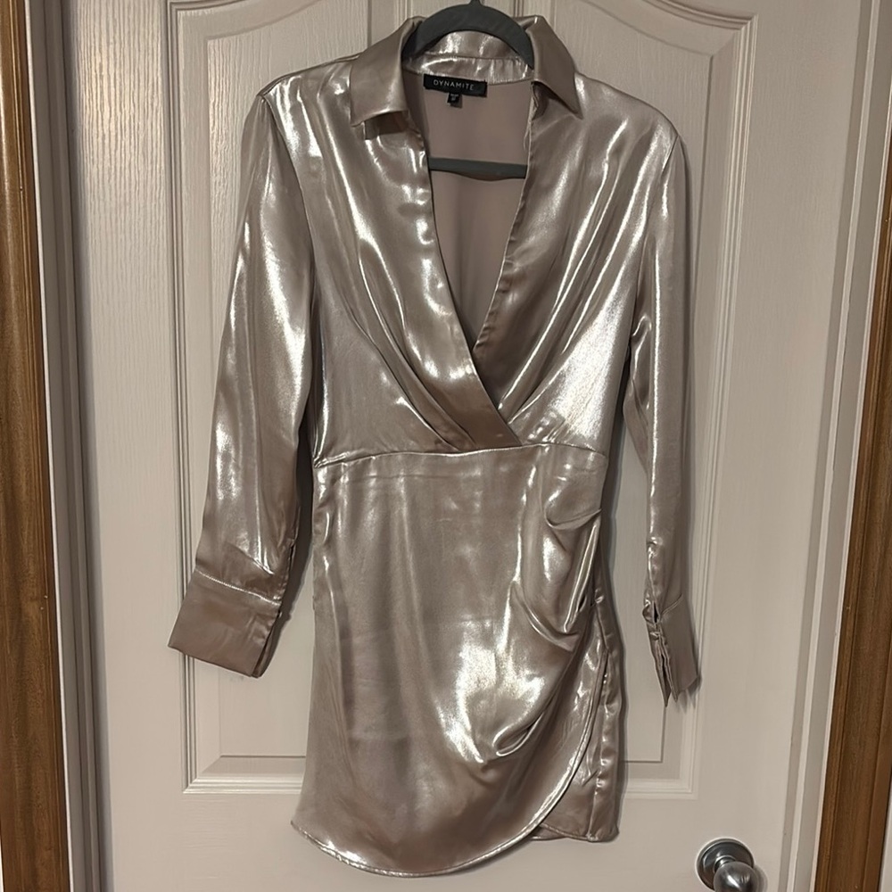 Dynamite Gold Long Sleeve Sheath Dress